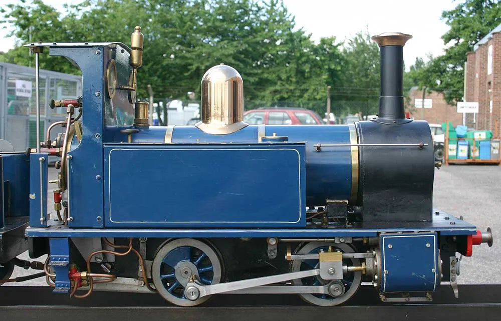 5 inch gauge Polly I with tender