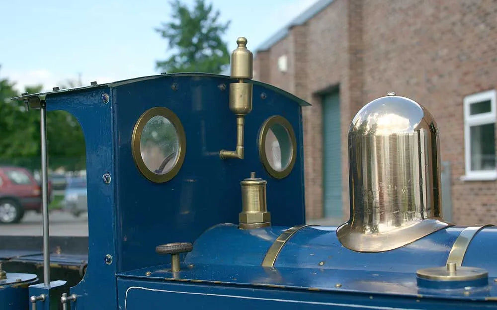 5 inch gauge Polly I with tender