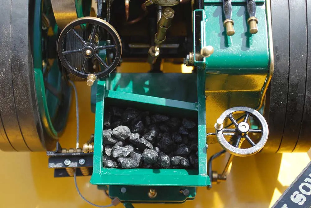 Markie crane engine