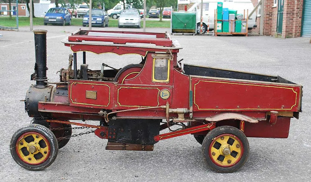 4 inch scale freelance steam wagon