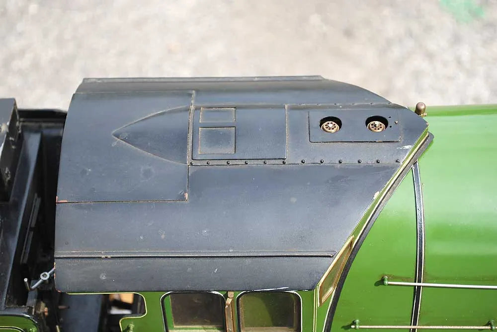 3 1/2 inch gauge LNER V2