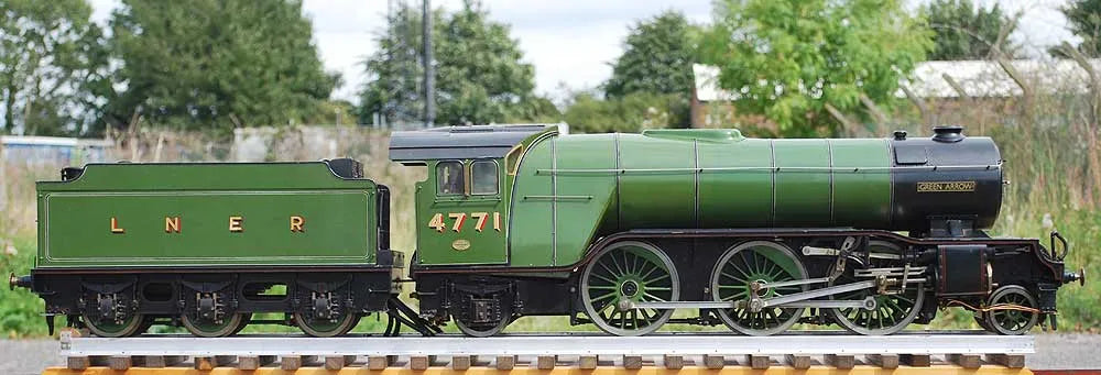 3 1/2 inch gauge LNER V2