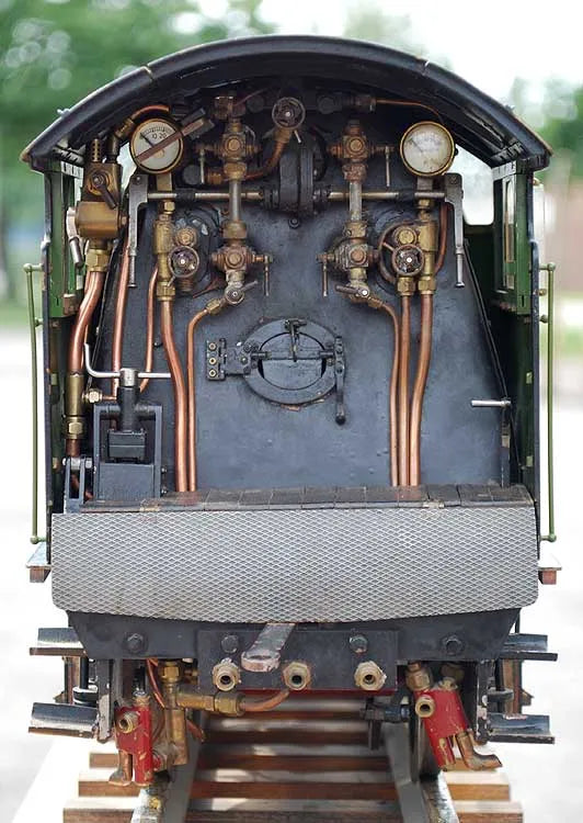 3 1/2 inch gauge LNER V2