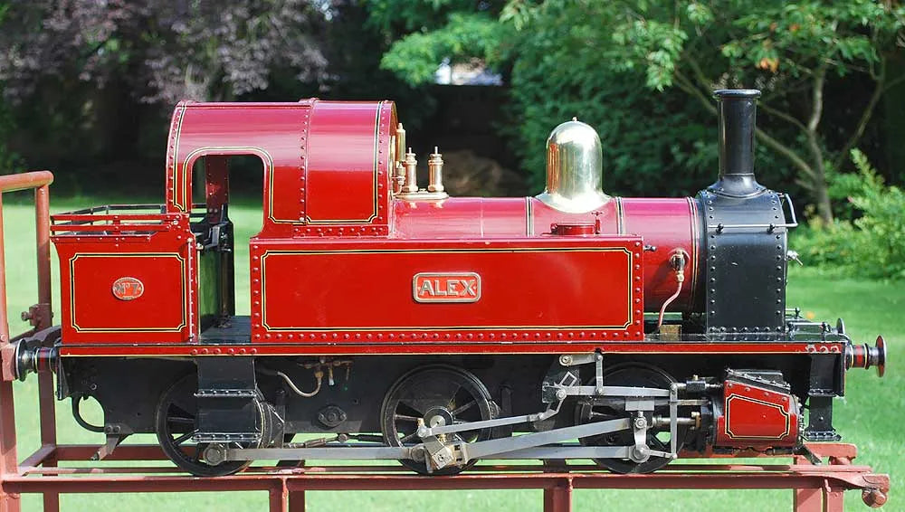 7 1/4 inch gauge "Bridget" with driving truck