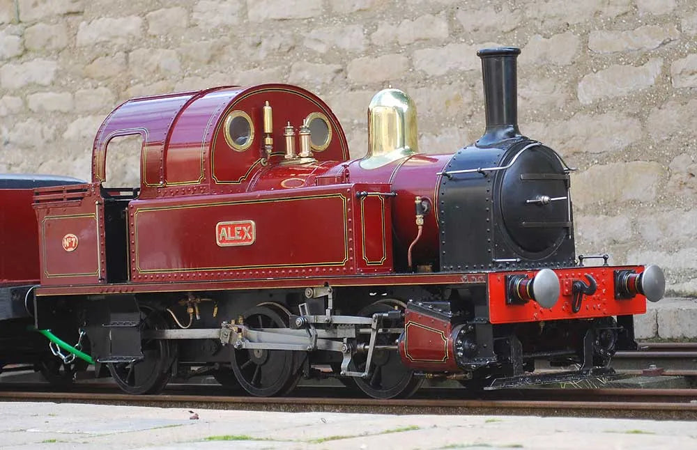 7 1/4 inch gauge "Bridget" with driving truck