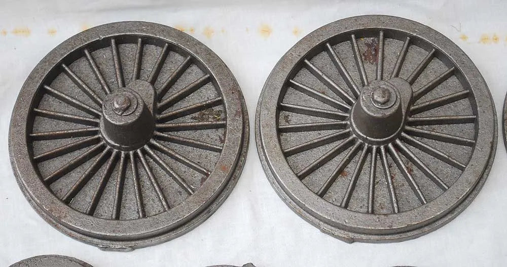 3 1/2 inch gauge part-built LMS 2P