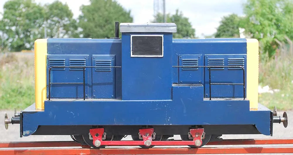 5 inch gauge 0-6-0 battery electric