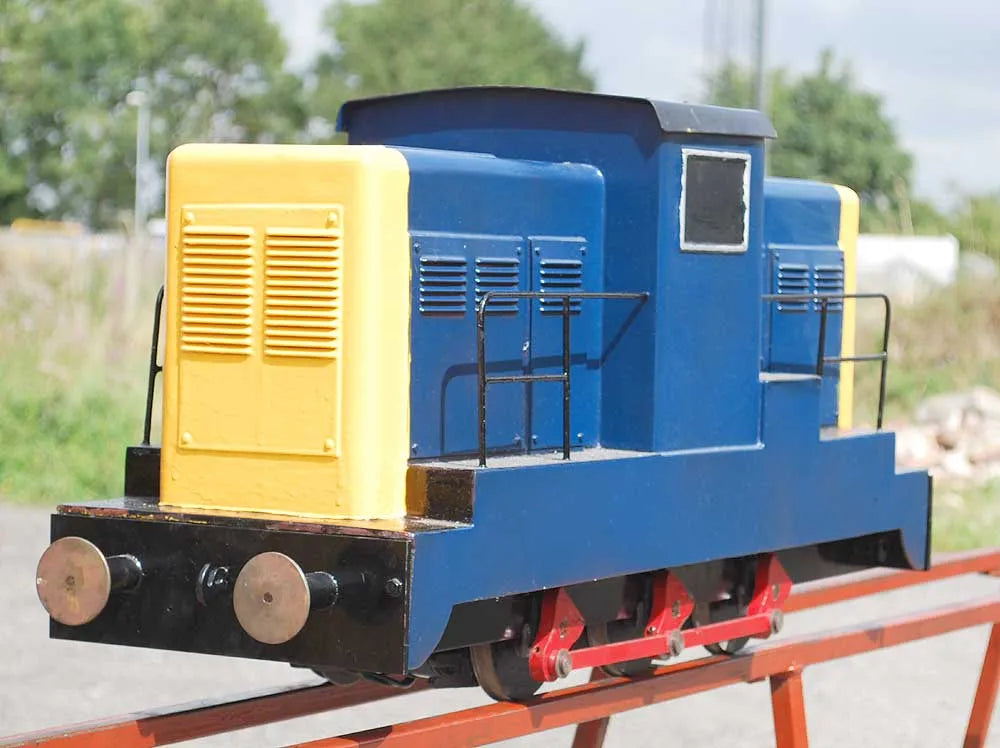 5 inch gauge 0-6-0 battery electric