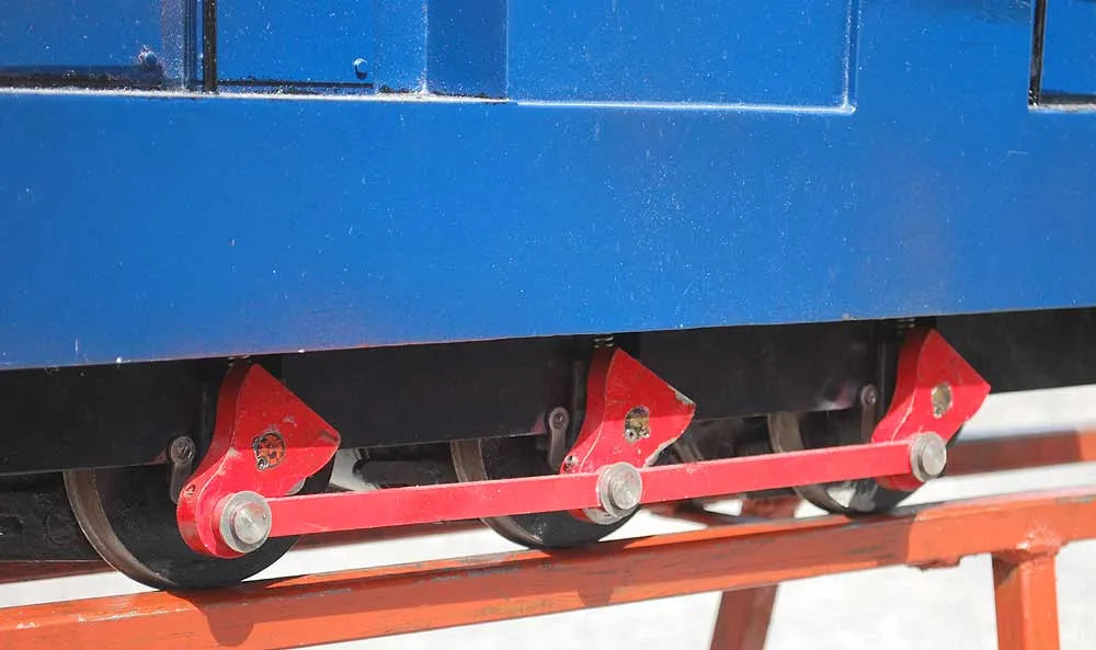 5 inch gauge 0-6-0 battery electric