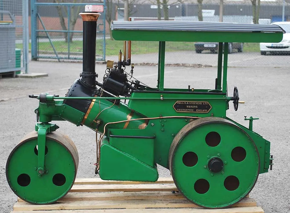 4 1/2 inch scale "Simplicity" roller