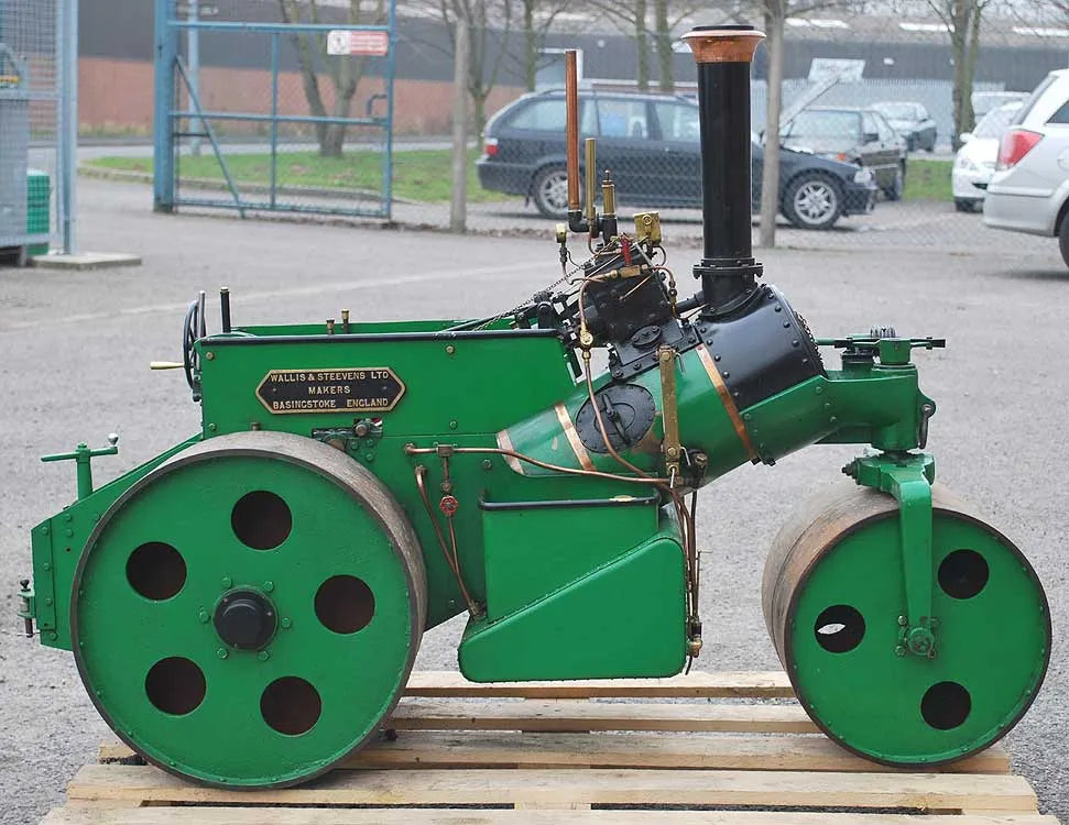 4 1/2 inch scale "Simplicity" roller