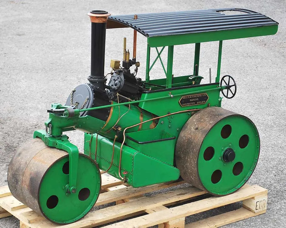 4 1/2 inch scale "Simplicity" roller
