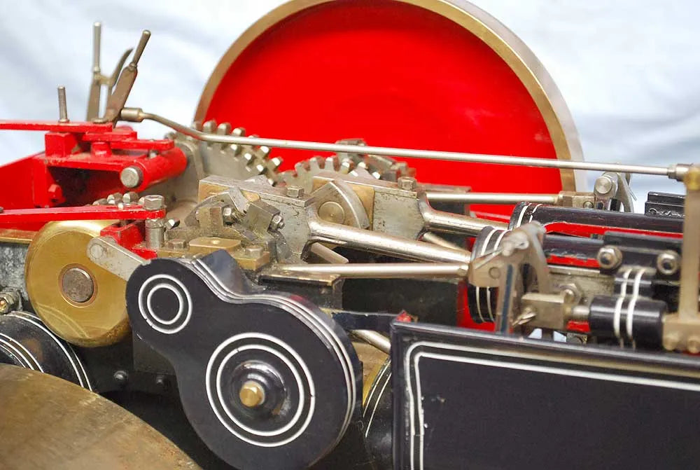 2 inch scale Aveling & Porter steam roller