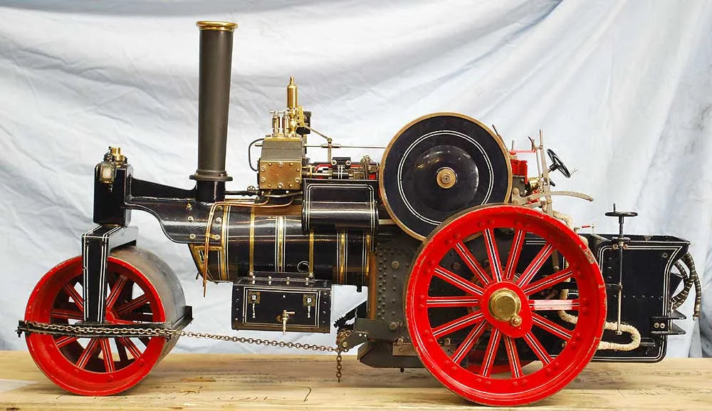 2 inch scale Aveling & Porter steam roller