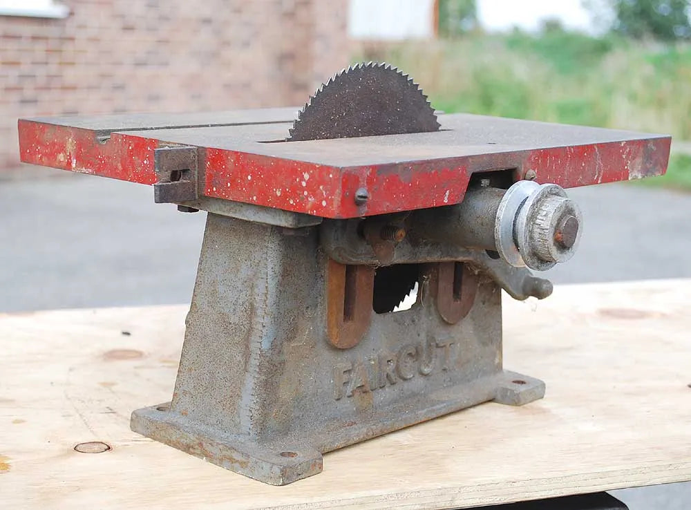 "Faircut" saw bench