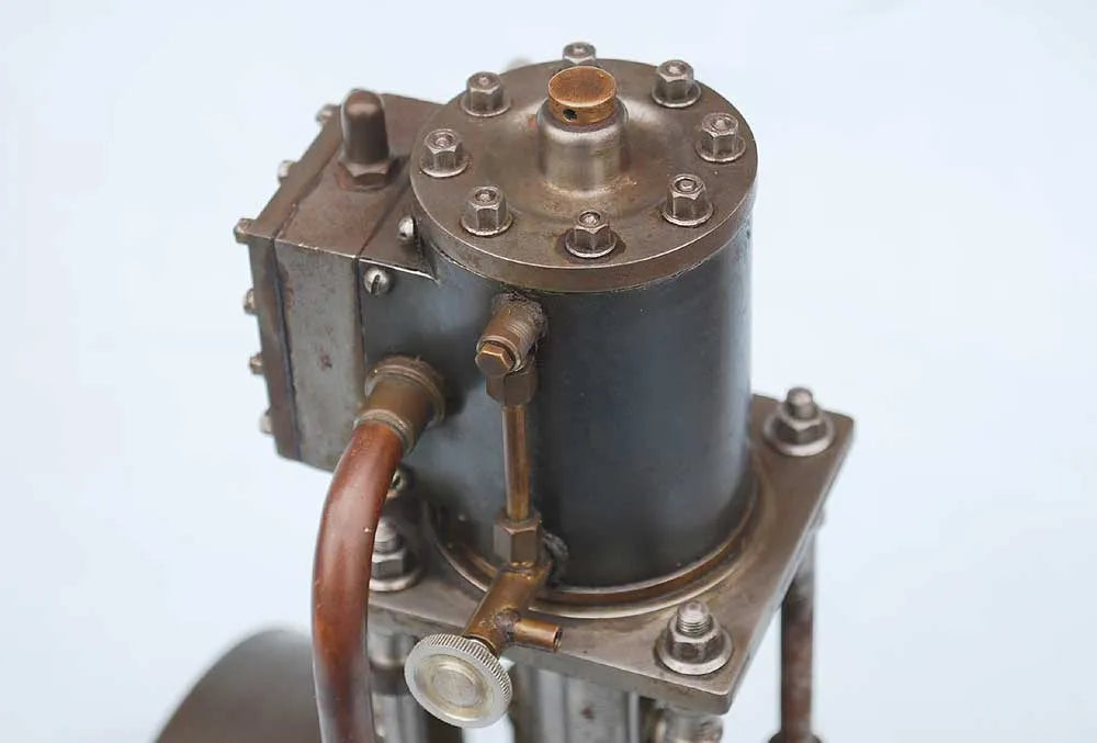 Vertical scratch-built Greenly-type engine