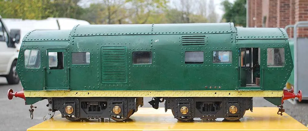 3 1/2 inch gauge BoBo electric shunter