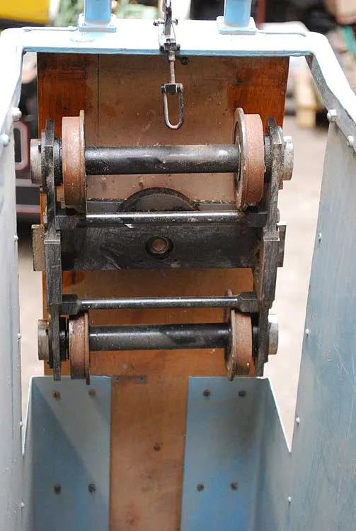 5 inch gauge raised level bogie passenger trolley