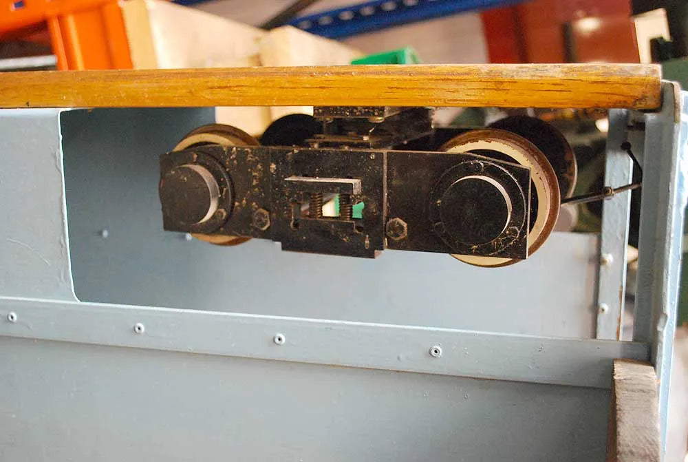 5 inch gauge raised level bogie passenger trolley