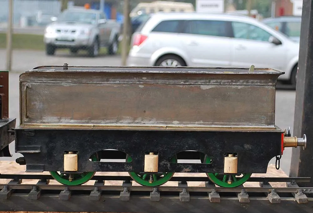 4 inch gauge 4-4-0
