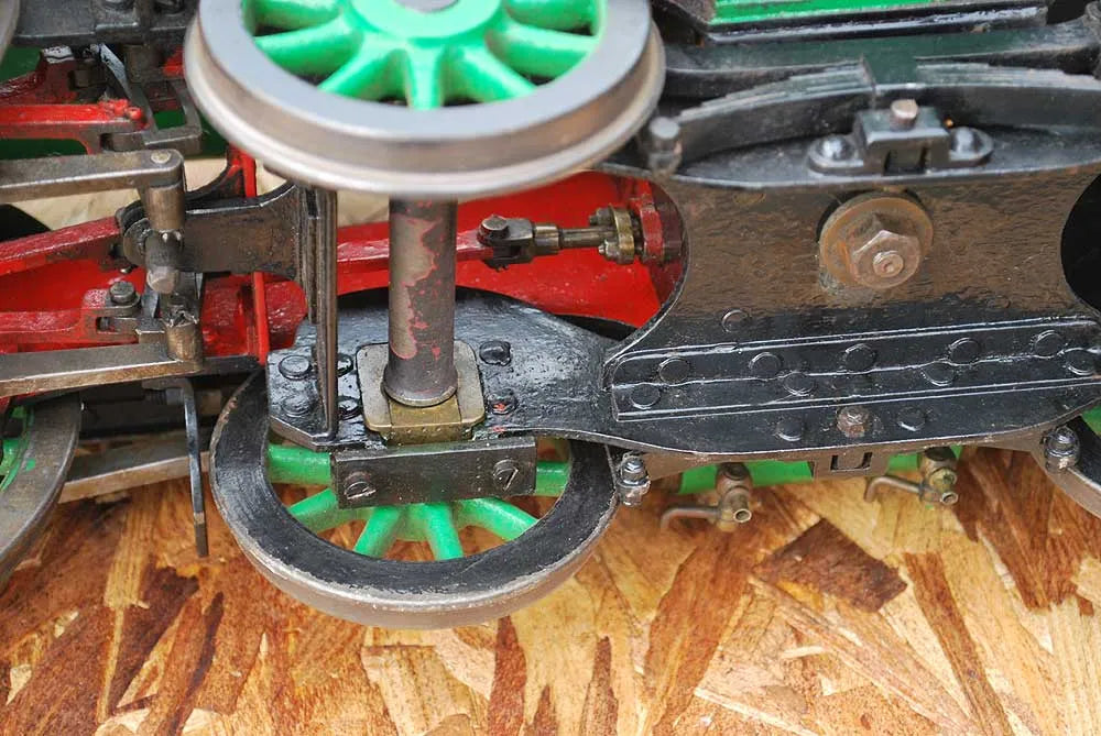 4 inch gauge 4-4-0