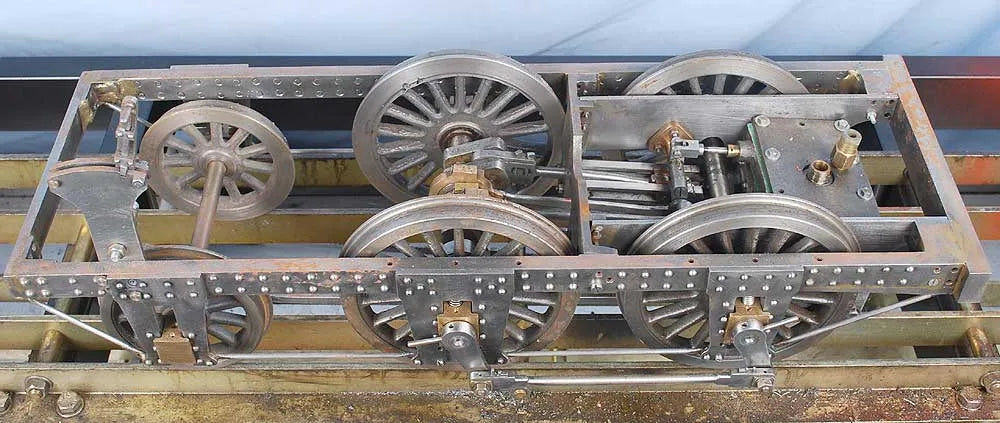 5 inch gauge part-built "Lion"
