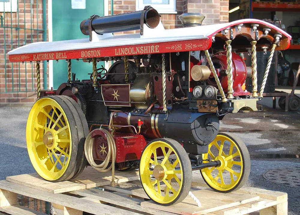 3 inch scale Burrell SCC Showmans
