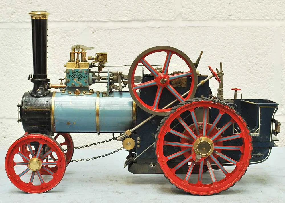 Minnie traction engine