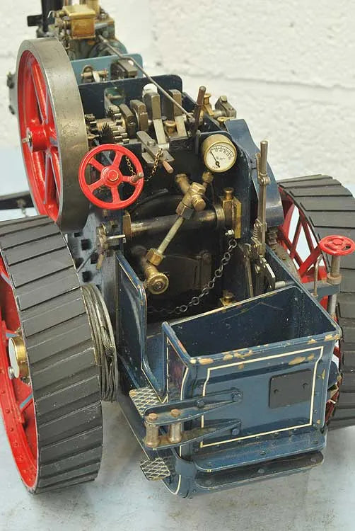 Minnie traction engine