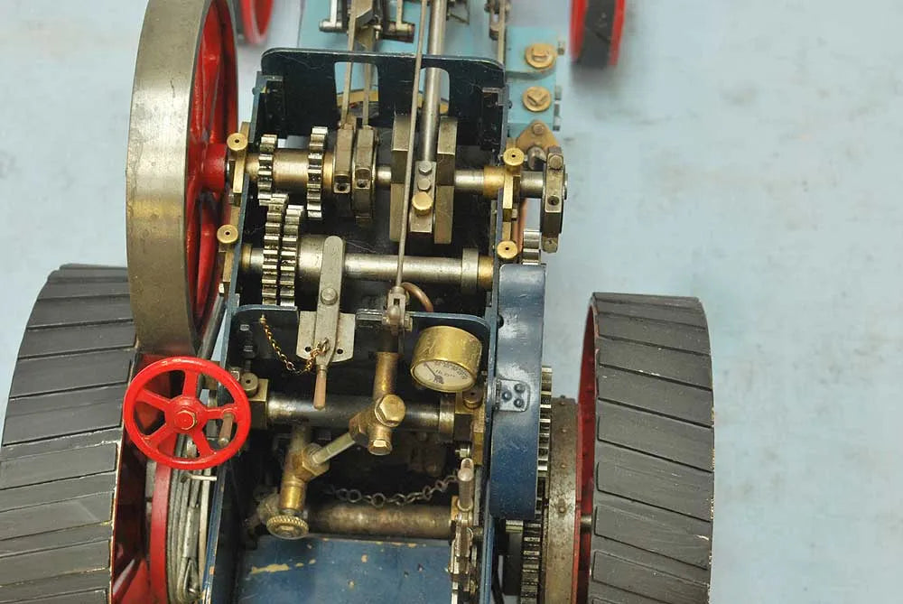 Minnie traction engine
