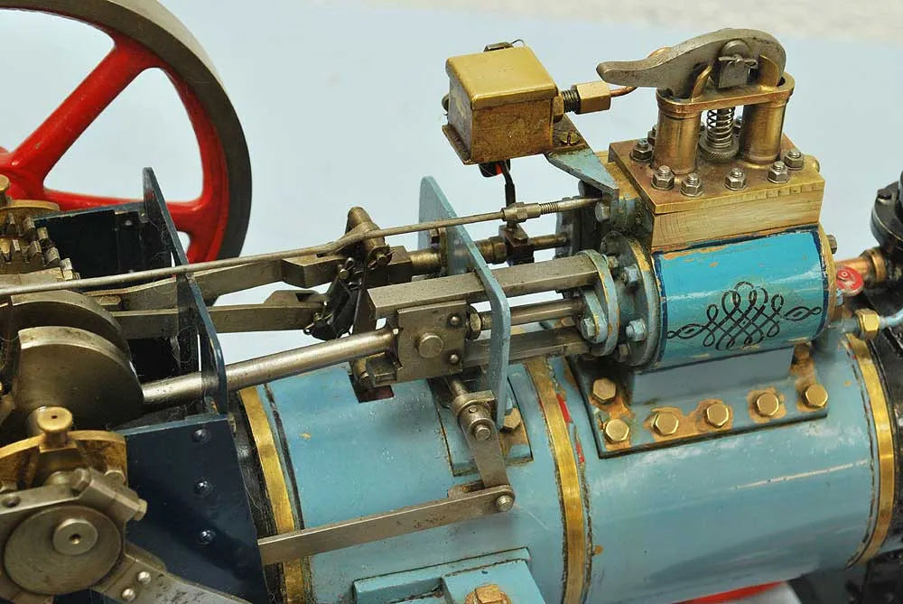 Minnie traction engine