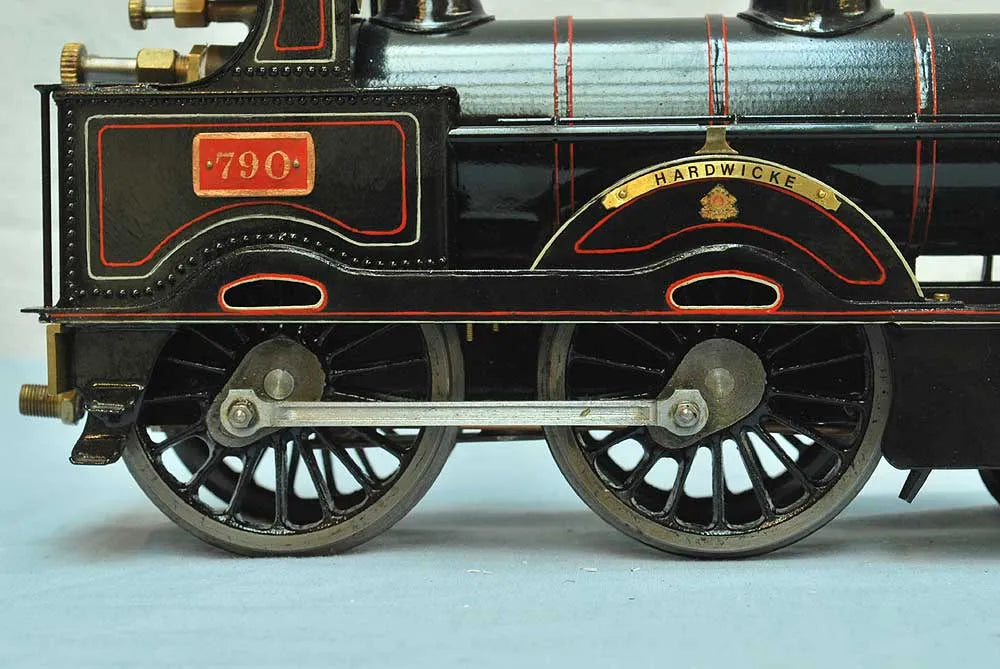 O-gauge LNWR Precedent