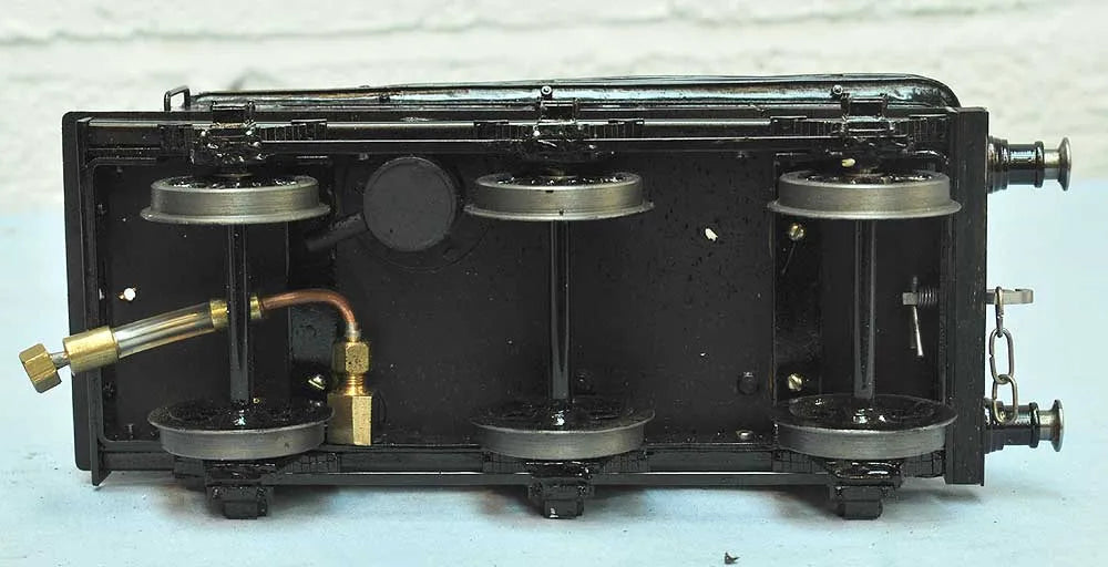 O-gauge LNWR Precedent