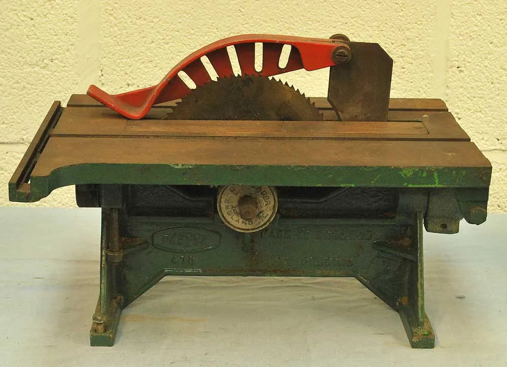 Sawbench