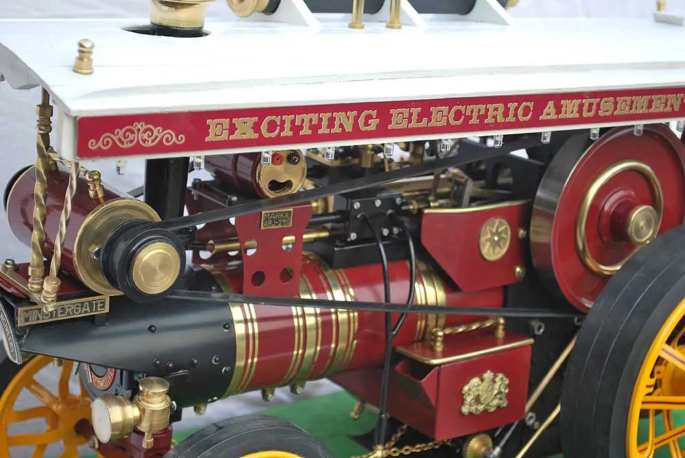 Markie Showmans engine with display case