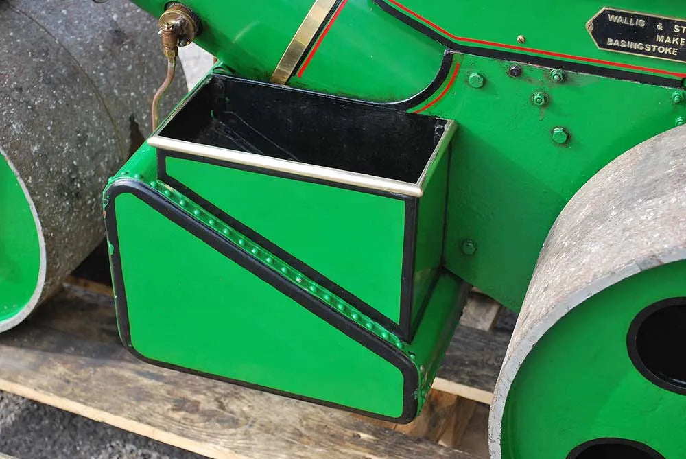 4 1/2 inch scale Wallis "Simplicity" roller