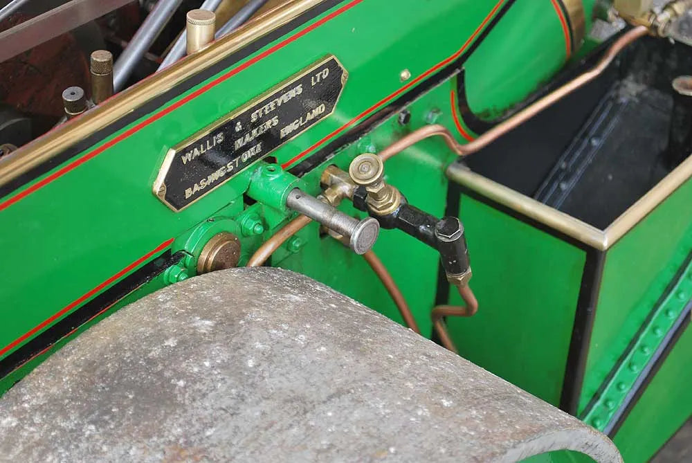 4 1/2 inch scale Wallis "Simplicity" roller