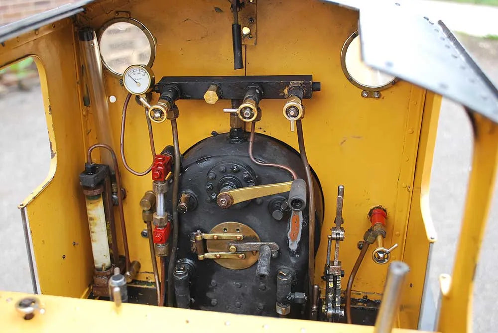 7 1/4 inch gauge Hawthorne Leslie 0-6-0
