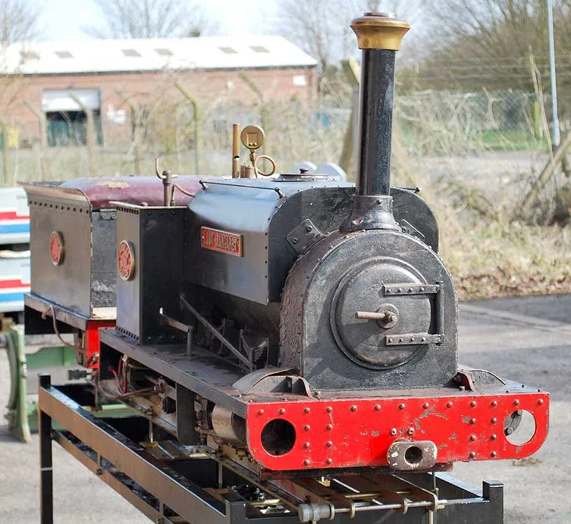 7 1/4 inch gauge Hunslet for restoration
