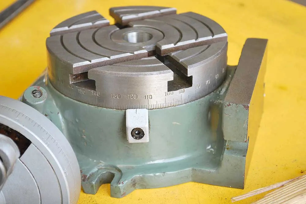 Rotary table