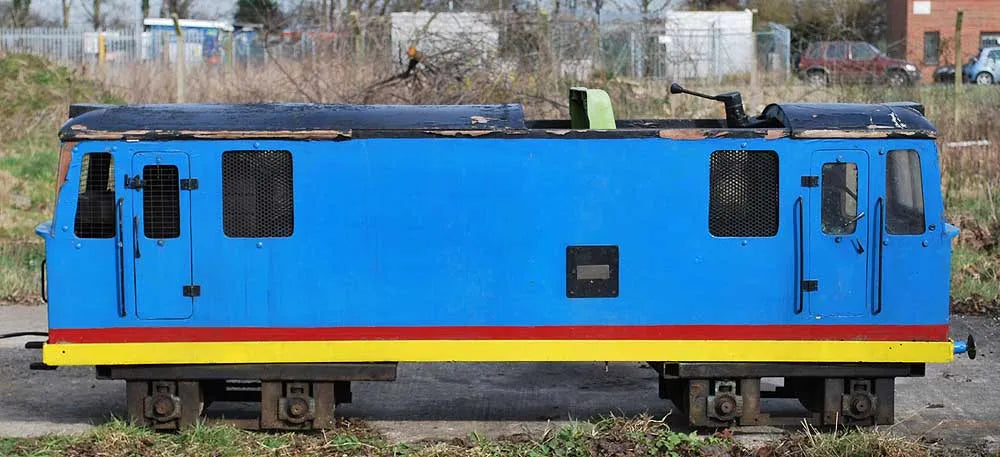 10 1/4 inch gauge petrol-hydraulic