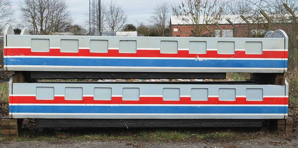 10 1/4 inch gauge articulated four coach set