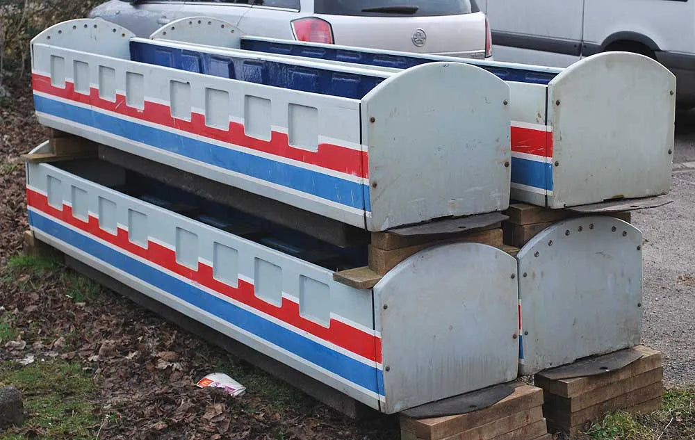 10 1/4 inch gauge articulated four coach set