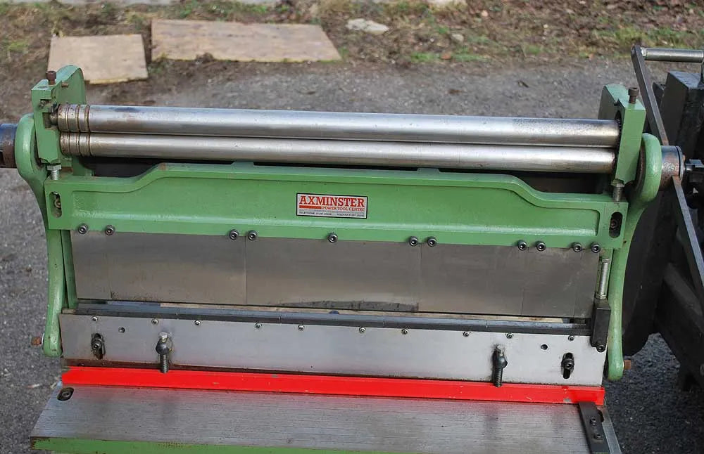 Axminster Power Tools metal folding machine