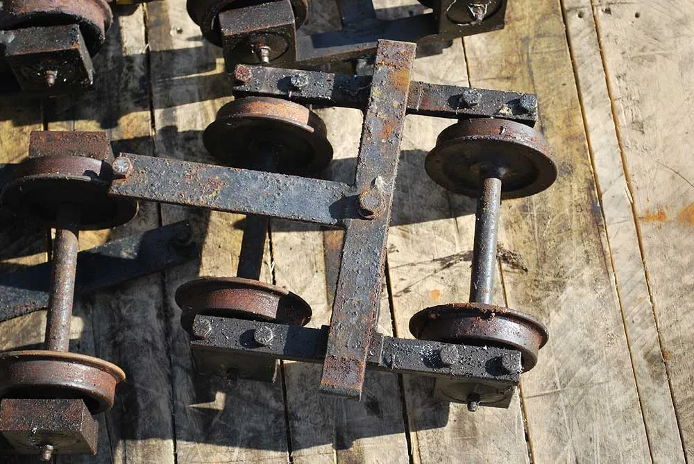 Six 5 inch gauge bogies