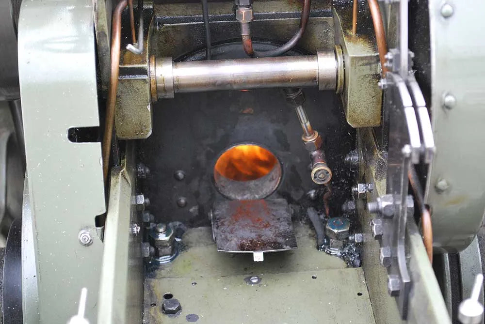 Maxitrak Aveling traction engine