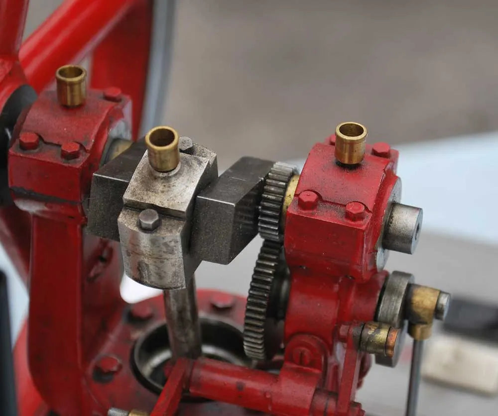 Otto overhead crank gas engine