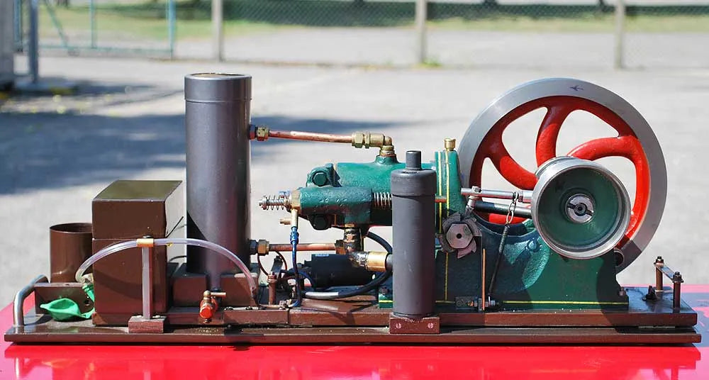 Sphinx star wheel engine