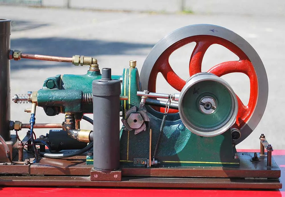 Sphinx star wheel engine