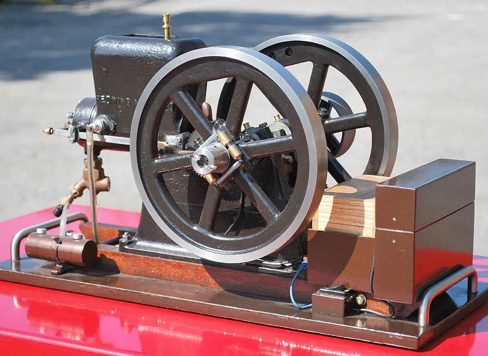 Red Wing hit & miss engine